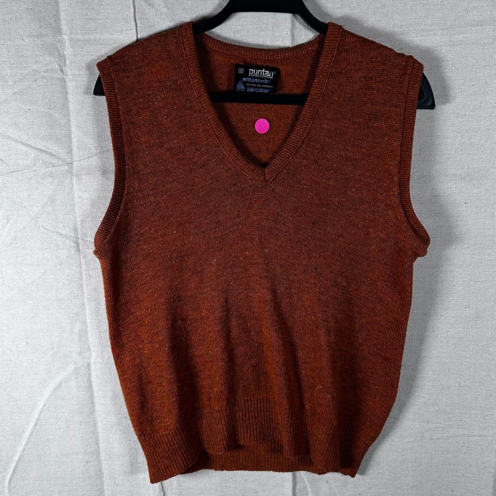 Puritan‎ Sportswear AUAknit Vintage Mens S Orange Lambswool V-Neck Sweater Vest